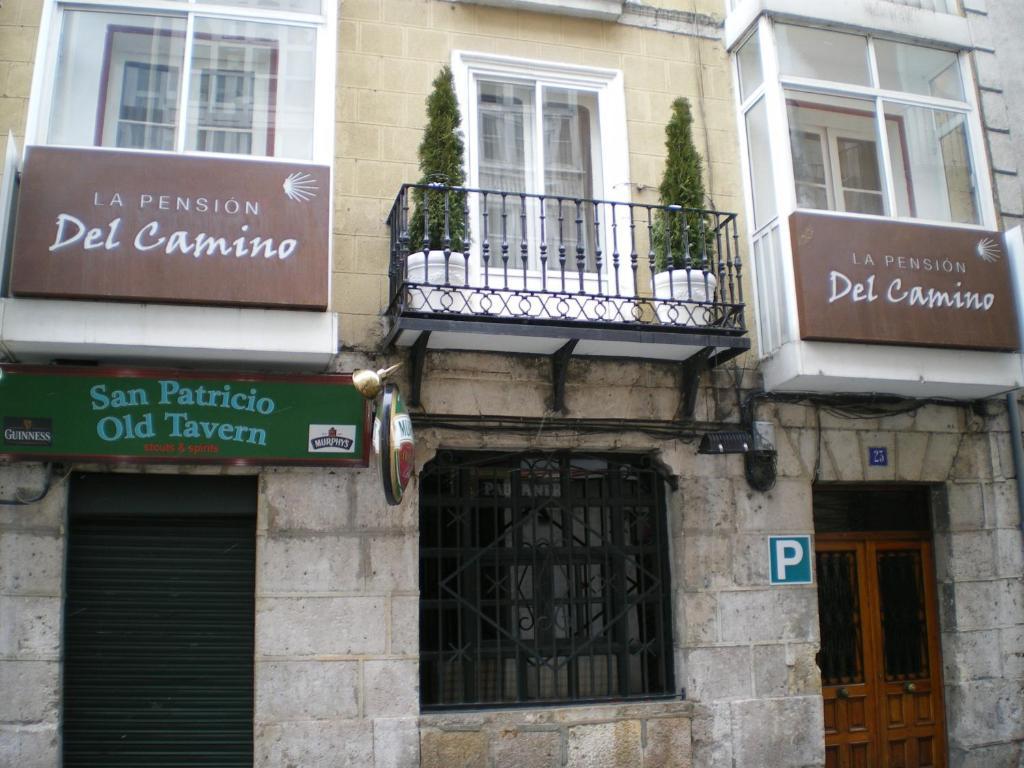 La Pension Del Camino Burgos Bagian luar foto